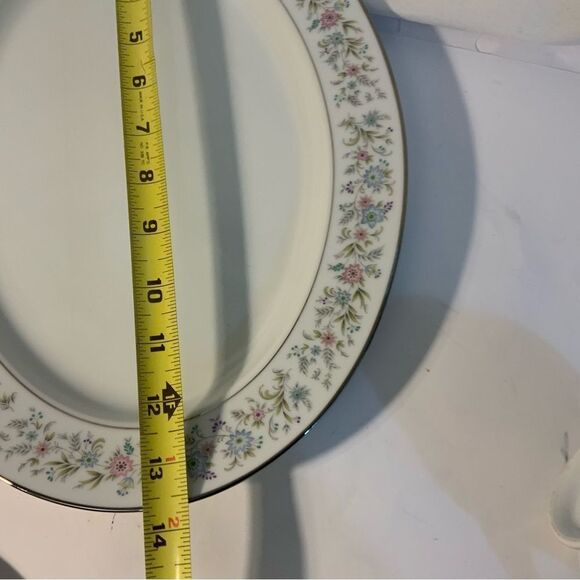 CONTEMPORARY FINE CHINA BY NORITAKE JAPAN BLYTHE 2037 FLORAL/SILVER TRIM - Picture 6 of 7